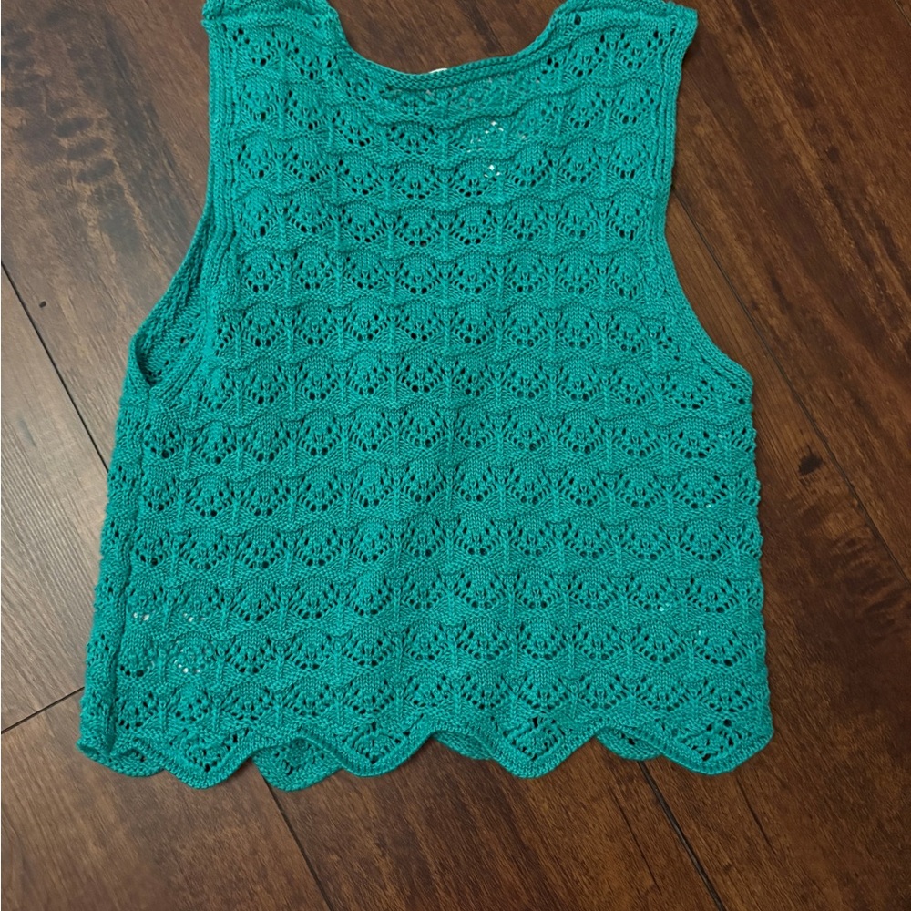 Altar'd State Kelly Green Crocheted Tie Top - Picture 4 of 4